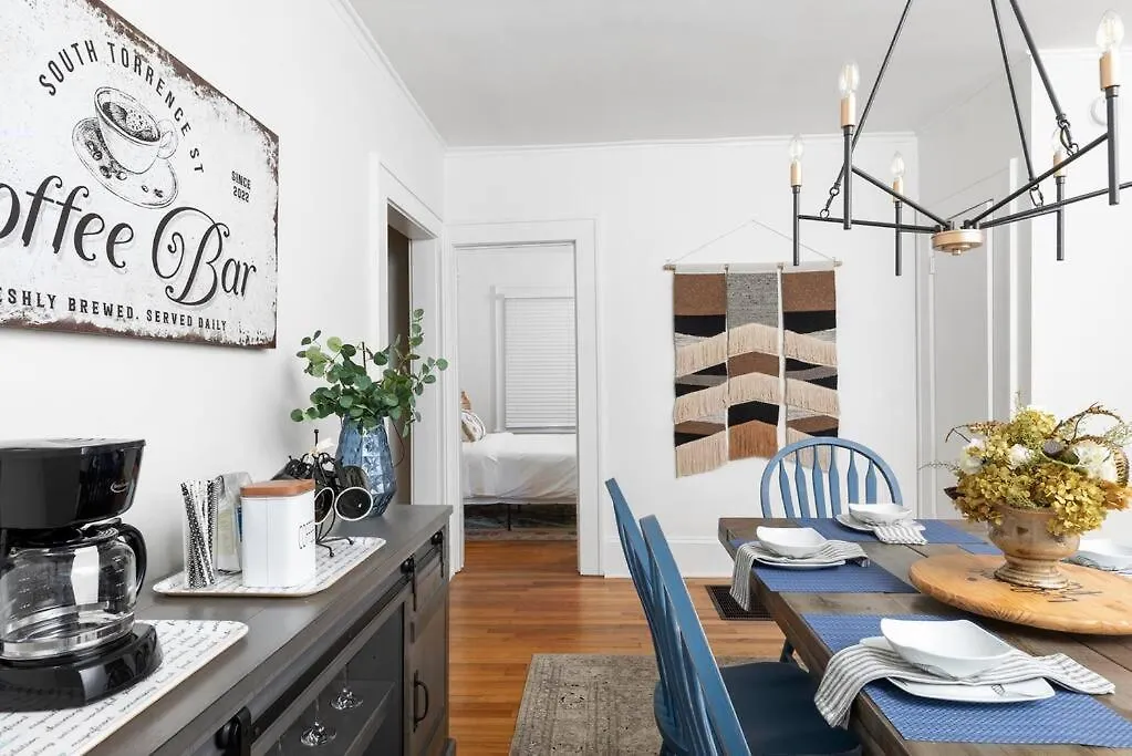 Holiday home Historic Cherry Bungalow House - Midtown Charlotte United States